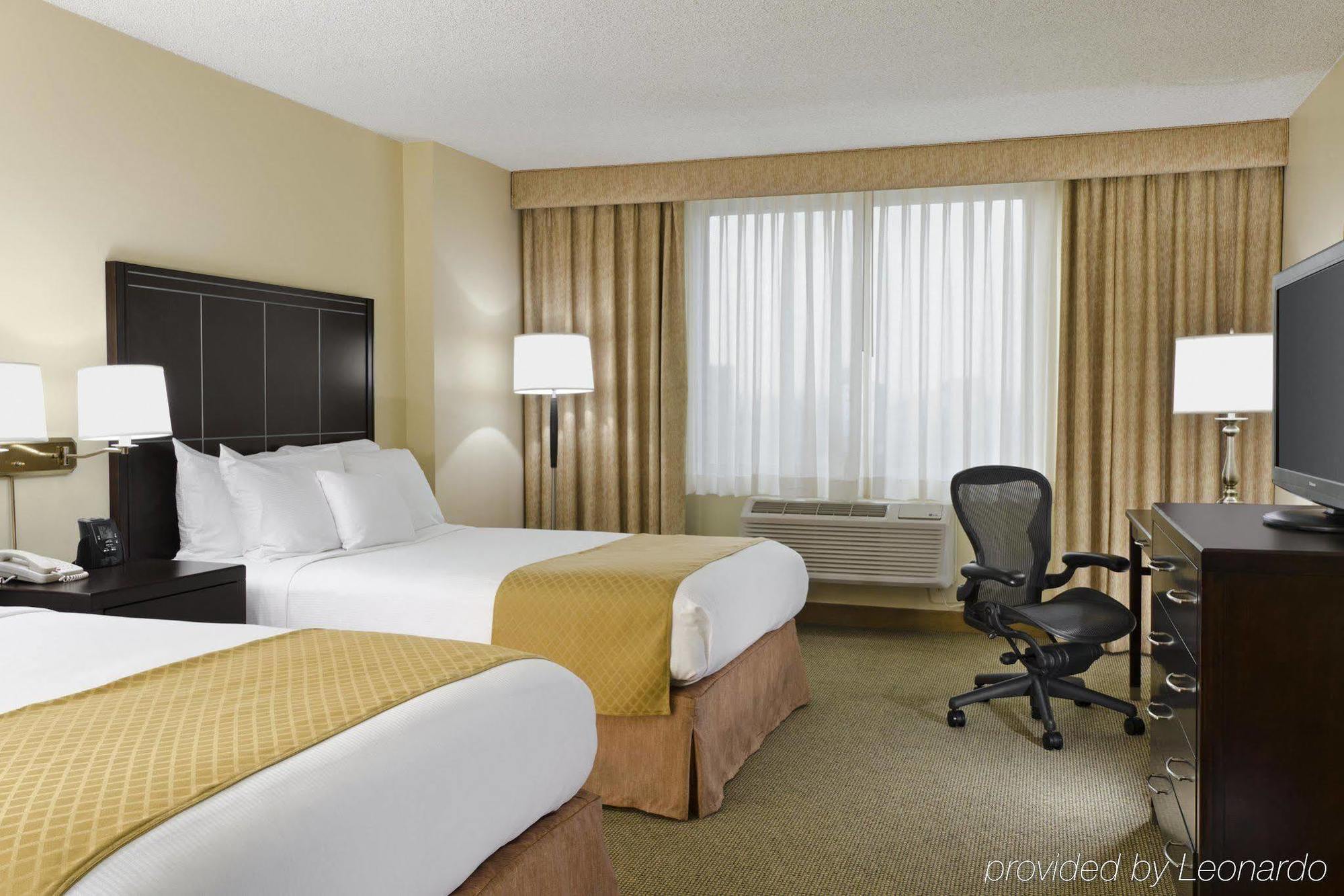 Doubletree By Hilton Los Angeles/Commerce Habitación foto