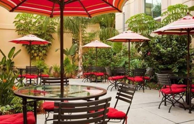Doubletree By Hilton Los Angeles/Commerce Exterior foto